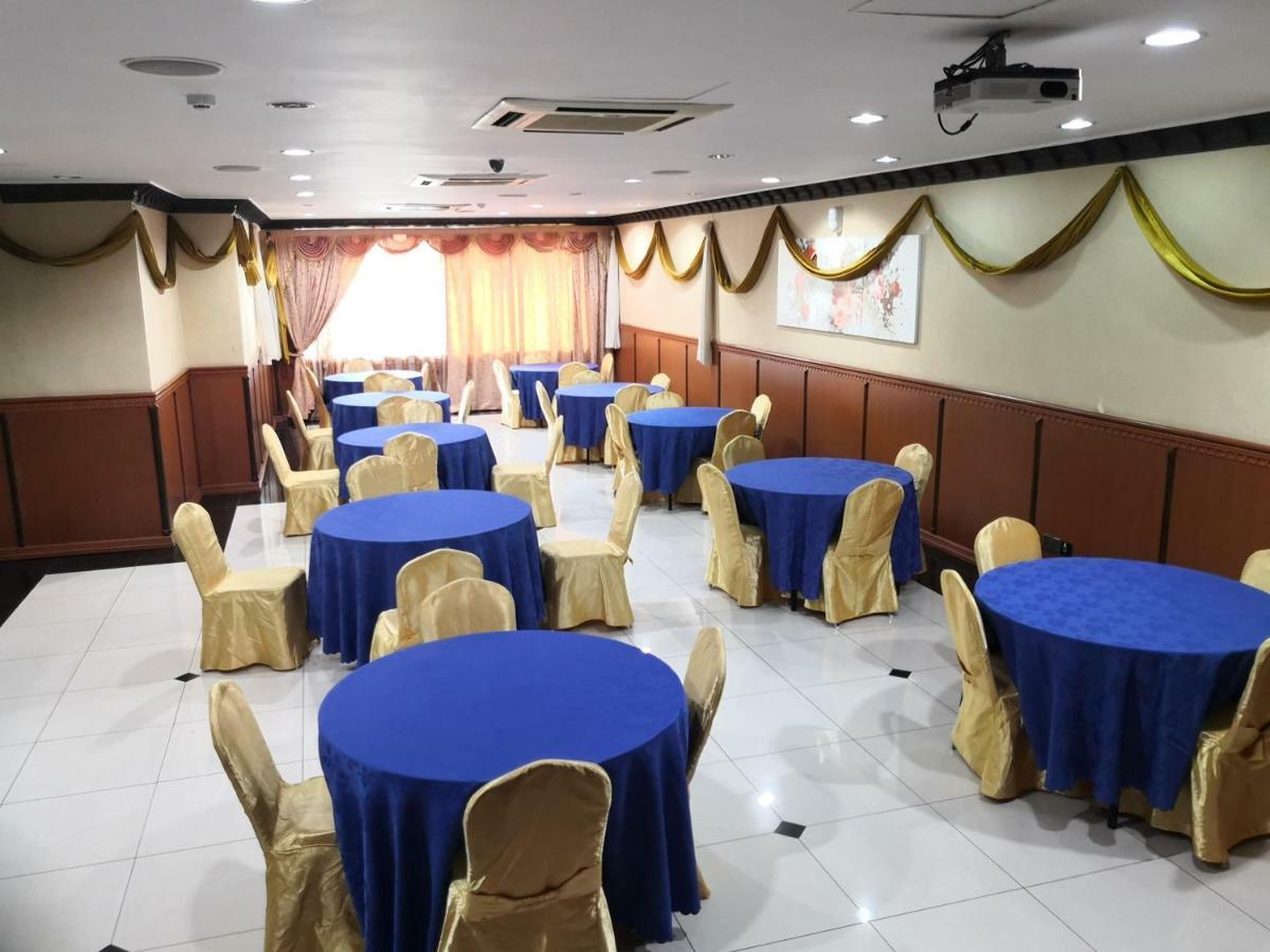 Tc Inn Business Hotel @ Seri Kembangan Exterior foto